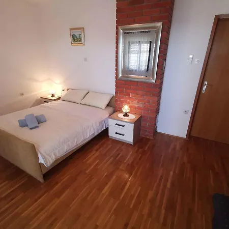 Apartament In 40977 Crikvenica